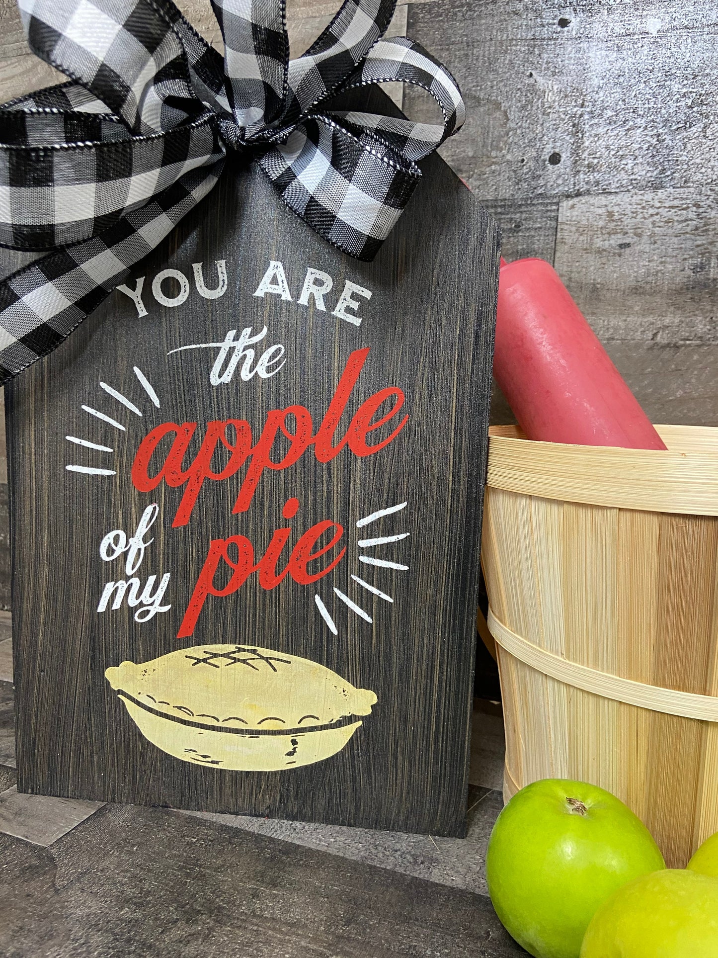 Apple of my Pie Door Tag, wall art, kitchen art, classic style, year-round decor