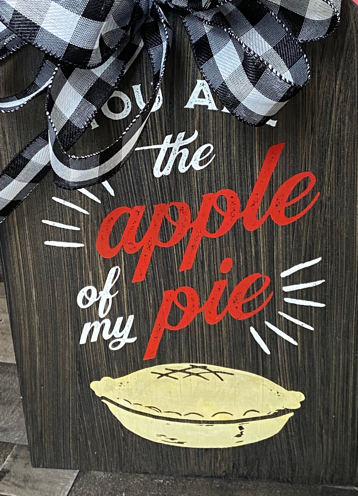 Apple of my Pie Door Tag, wall art, kitchen art, classic style, year-round decor